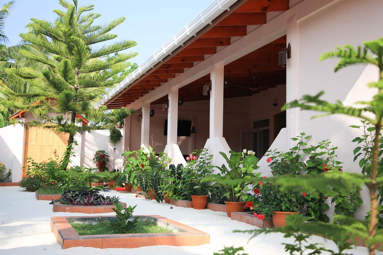 Evila Inn - Thoddoo Exterior photo