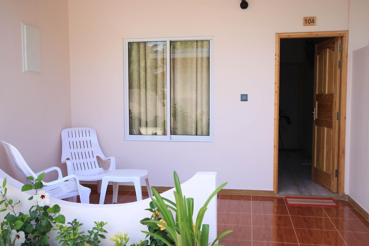 Evila Inn - Thoddoo Exterior photo