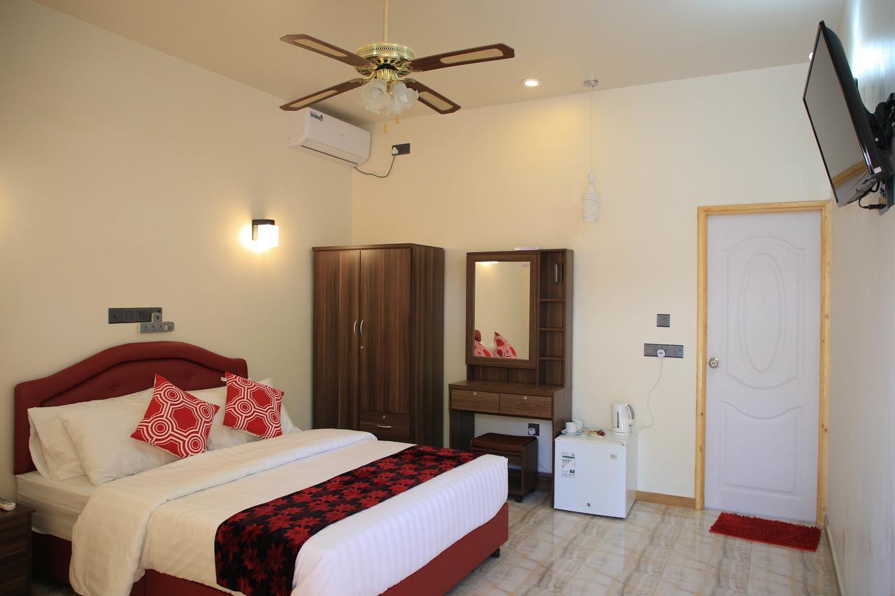 Evila Inn - Thoddoo Exterior photo